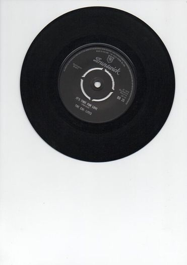 The Chi-Lites Its Time For Love 1975 Uk Pressing 45 Rpm Special 2 euro