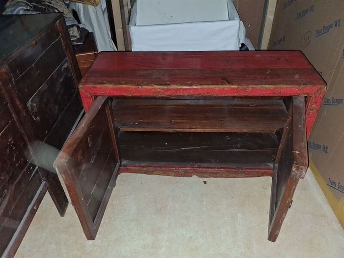Chinese style lacquer cabinet