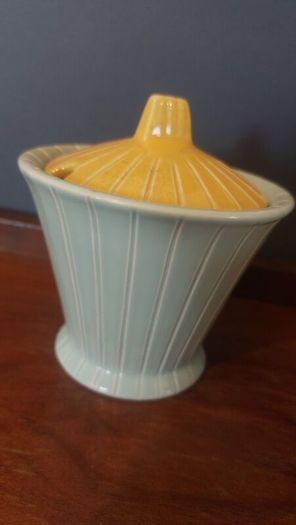 Fabulous Pair of Vintage Art Deco Style Mid Century SylvaC Lidded Preserves Pots Shape Number 2172, in Fabulous 50s Colourways, Priced at E30 Each, or E55 for the Pair