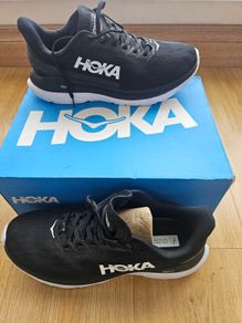 Hoka runners brand NEW