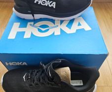 Hoka runners brand NEW