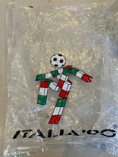 Coca Cola Italia 90 World Cup Football Extremely Rare
