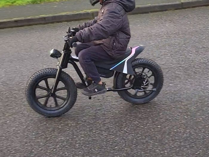 Electric kids bike