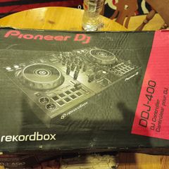 DDJ 400 controller