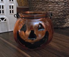 Pumpkin candle holder