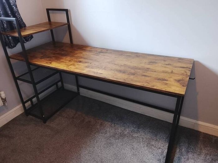 Computer desk