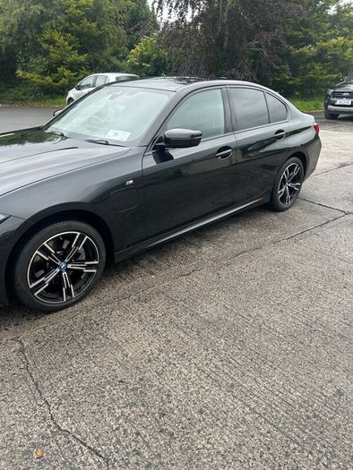 BMW 3-Series 2024