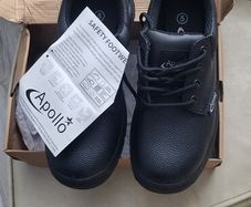 Safety Shoes Size 5