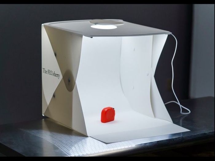 Large Photo Display Light Box - Perfect Photos For Website Social Media