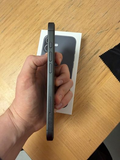 iPhone 17 256GB Black