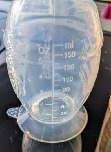 haakaa breast pump new unused