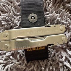 camping fishing leatherman Supertool 300 and sheath multitool edc USA made