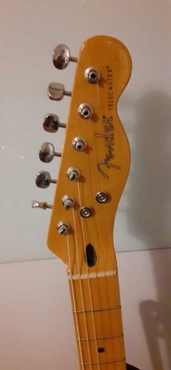 Fender Modern Player Telecaster Thinline Deluxe