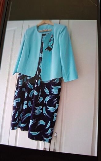 mother of the bride  outfit size 18 worn once