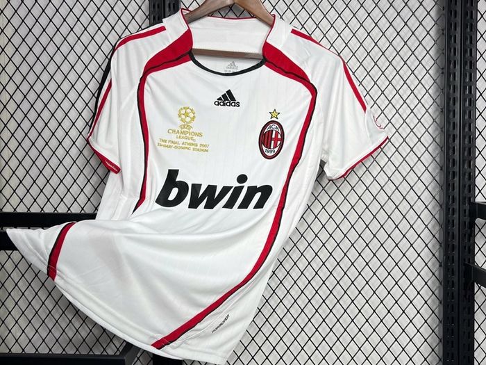 AC Milan Retro 2006/7 Jersey
