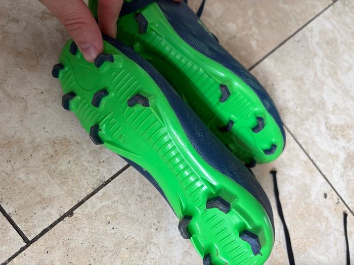 3 pairs boys football boots/shoes