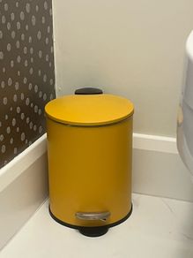 Yellow 3L Bathroom Bin Brand New