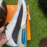 Mens Nike trainers Image 2