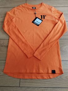 11 Degrees Long sleeve t-shirt