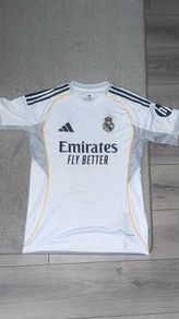 Real Madrid 25 26 Home Shirt BNWT Size Medium
