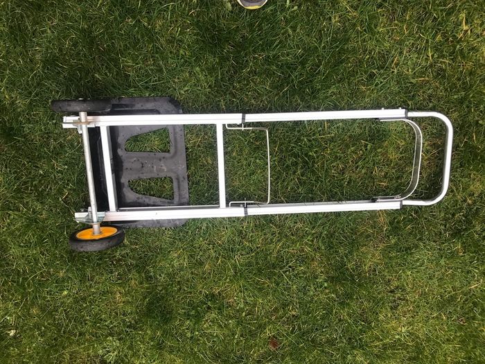 New hand trolley