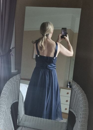 2 navy blue bridesmaid dresses