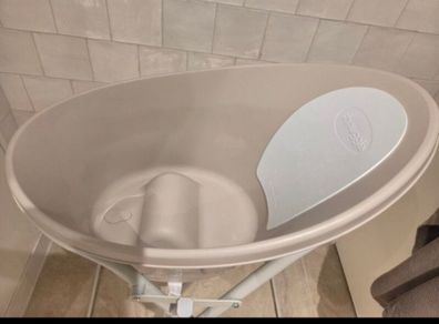 Shnuggle Taupe Baby Bath with Foldable Stand