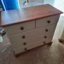 Wardrobe and chest of drawers Image 2