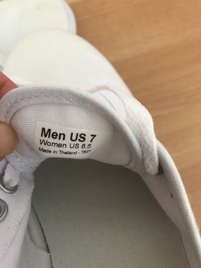 Brand new Vans off the wall trainers