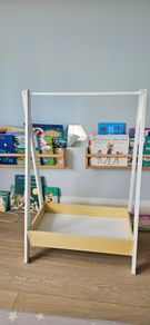 Children's dressing rail/clothing rack