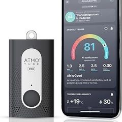 RRP eur 200 . Barely used (+ new original box) portable air quality monitor Atmotube Pro + phone app