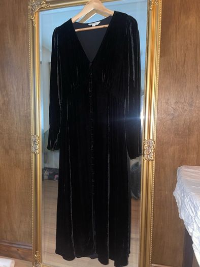 Black Velvet Dress