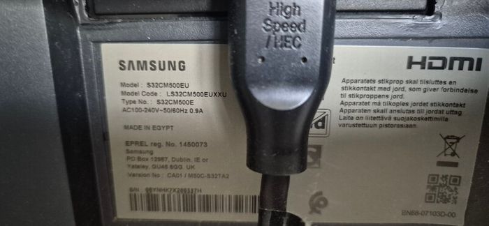 32 inch samsung smart monitor can be used for streaming as well