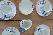 Stunning Vintage Expresso Coffee Cups, Saucers, Sugar Bowl and Milk Jug.