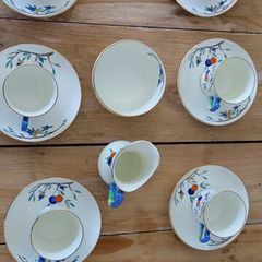 Stunning Vintage Expresso Coffee Cups, Saucers, Sugar Bowl and Milk Jug.