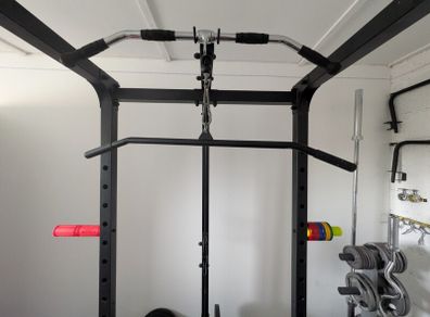 Lat pull down bar