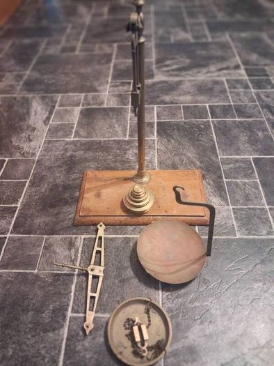 antiques scales
