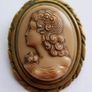 Vintage  Cameo Brooch Image 4