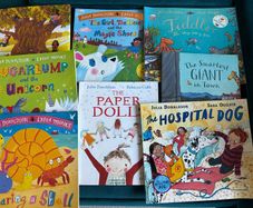 8 Julia Donaldson books in excellent condition