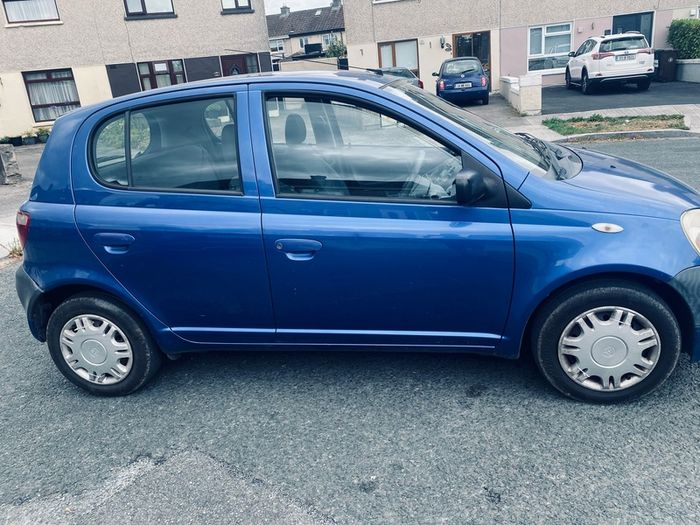 2003 Toyota Yaris