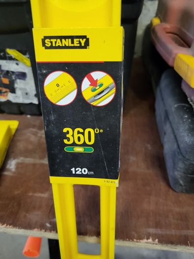 Stanley  screwdriver ,tape , level