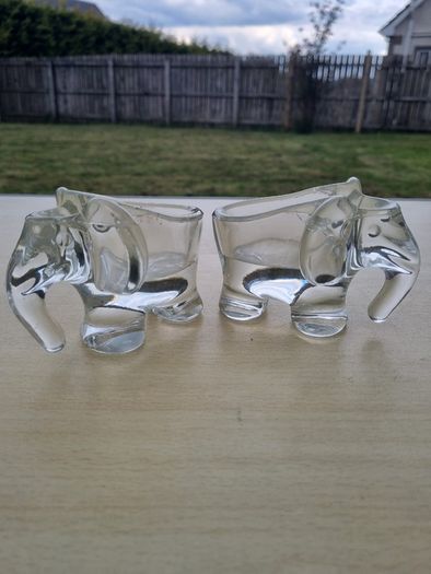 Vintage crystal elephant from Art Vannes