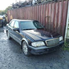 Breaking mercedes c class w202 1997