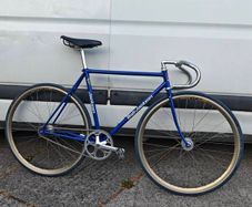 Bob Jackson Track 53x52cm