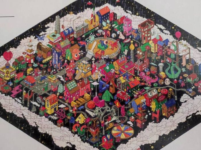 211 piece shaped jigsaw
