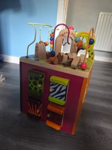 Zanny Zoo Activity cube