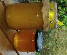 Pure raw 100% Irish Honey straight from a beekeeper.
