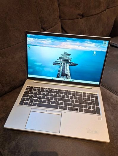 HP Elitebook 855 G8  Like NEW