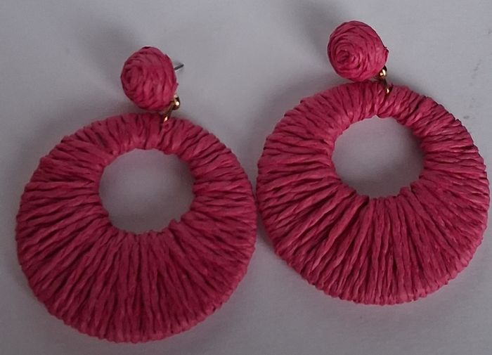 Hot Pink Raffia Woven Stud Hollow Out Woven Hoop Earrings
