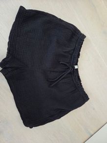 Black Muslin Shorts (M)